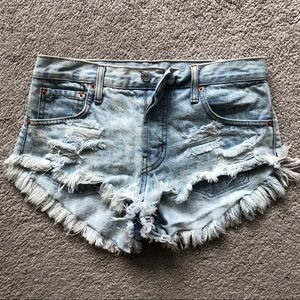 HIGH RISE LIGHT DENIM JEAN SHORTS BY RUNWAYDREAMZ